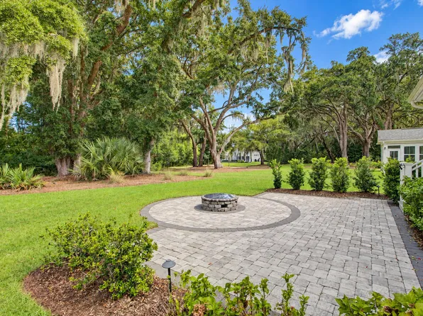 2581 Hatch Dr, Johns Island, SC 29455