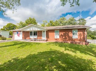 4205 Lamour Rd, Knoxville, TN 37909