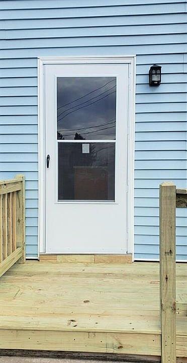 1st image of 210 W Main St