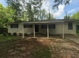 2615 Hillside Dr, Jackson, MS 39204