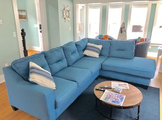 8 Goodwin St #A1, Newport, RI 02840