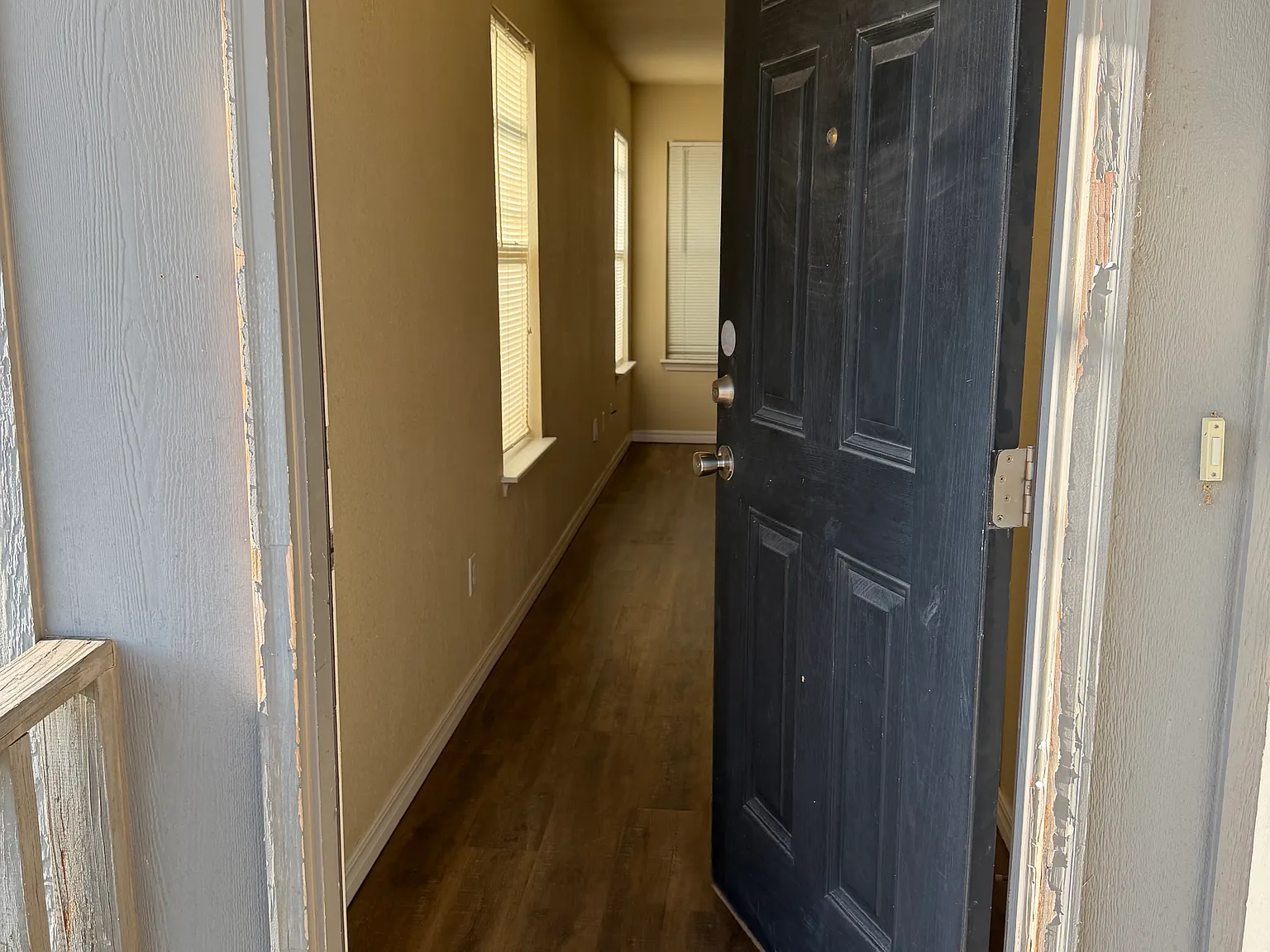 3 bed, 1350 sqft, $1,400 — Photo 2