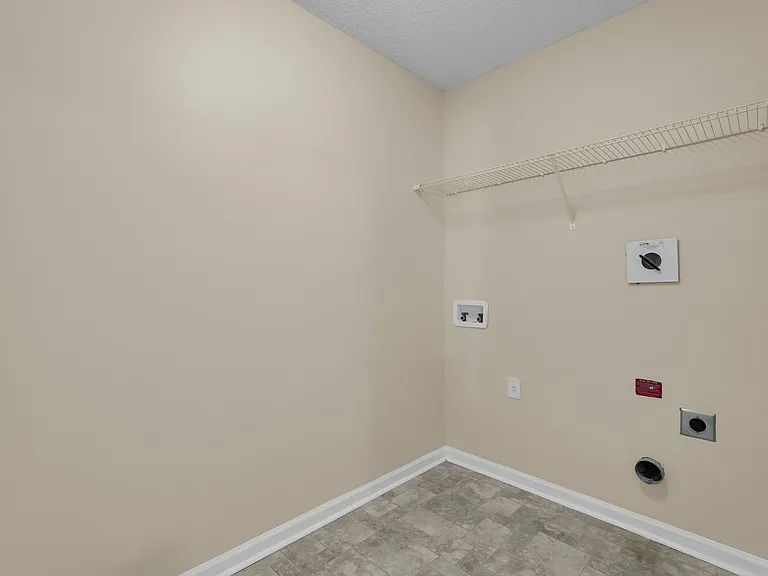 659 Red Oak Ln — Photo 52