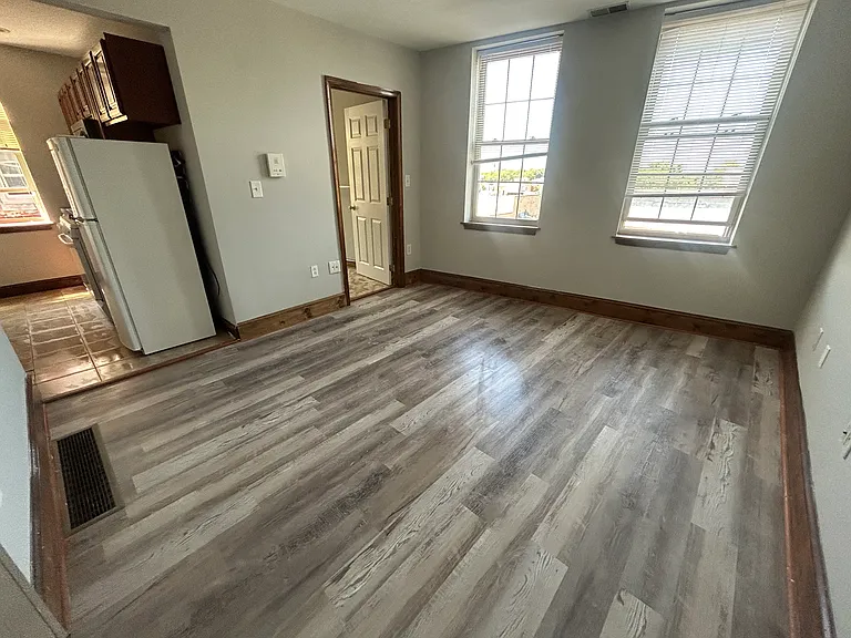5101-21 Walnut St #A303 — Photo 10