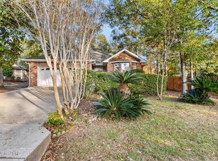 552 Hanauma Ct, Diamondhead, MS 39525