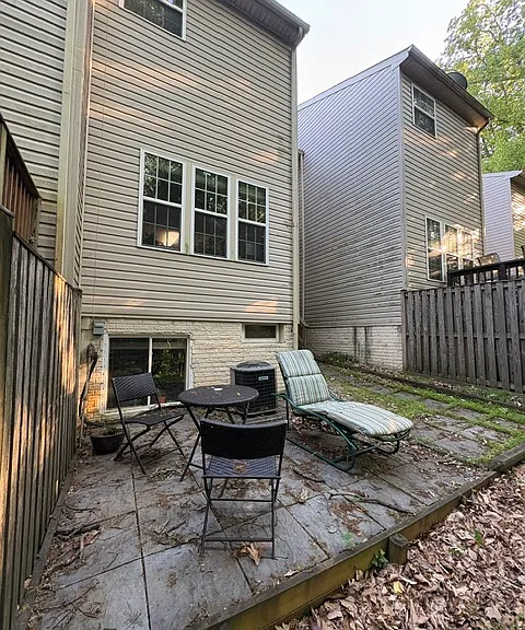 5250 Wyndholme Cir — Photo 5
