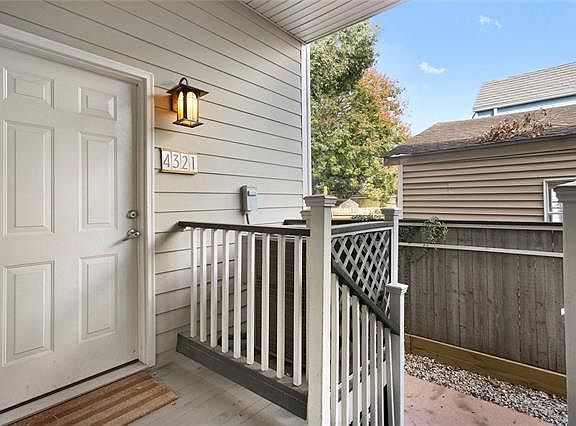 2nd image of 4321 Annunciation St #A