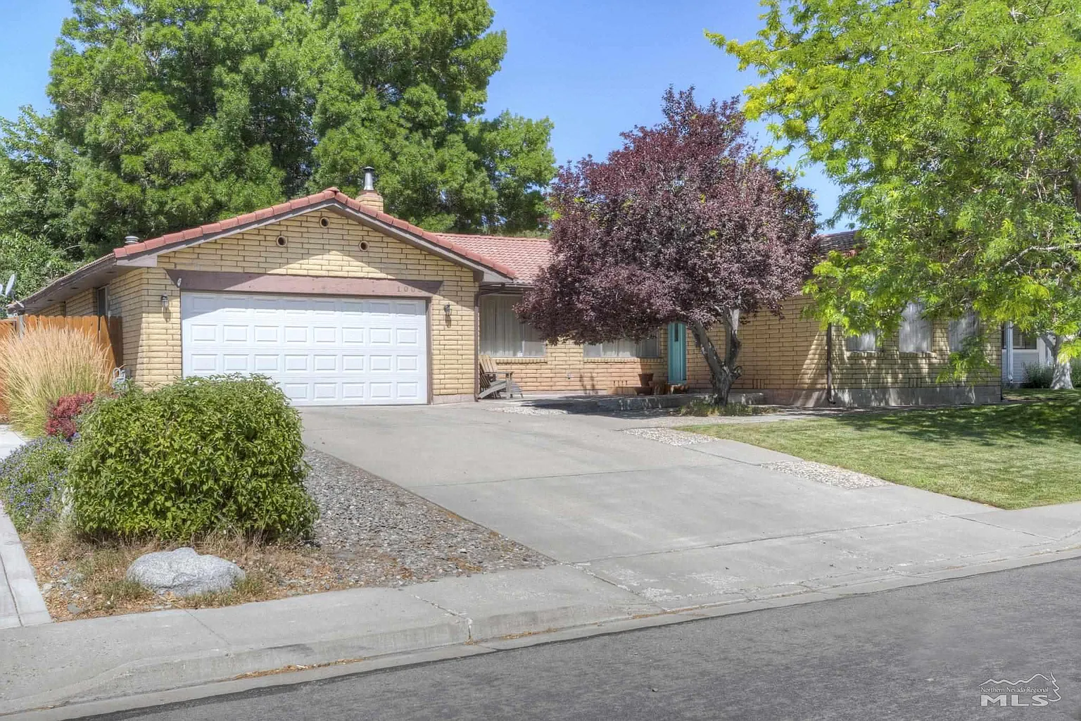 1008 N Richmond Ave photo 1