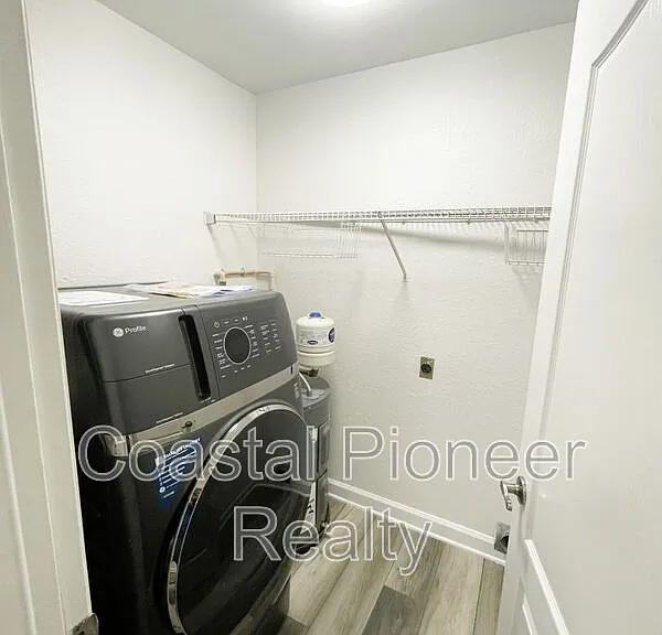 614 Seascape Way — Photo 17