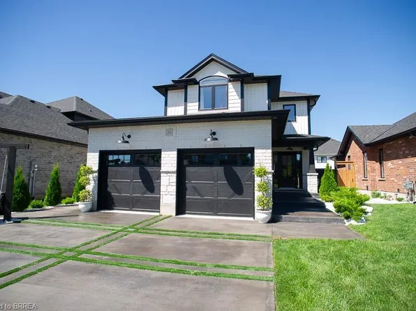 26 Gibbons St, Norfolk County, ON N0E 1Y0