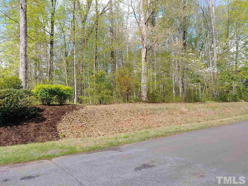 1st image of 141 Farm Gate Dr