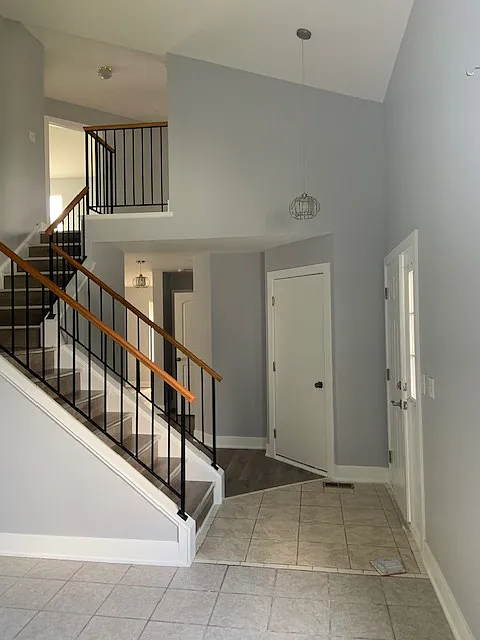 4 bed, 2.5 bath, 2000 sqft, $2,850 — Photo 2