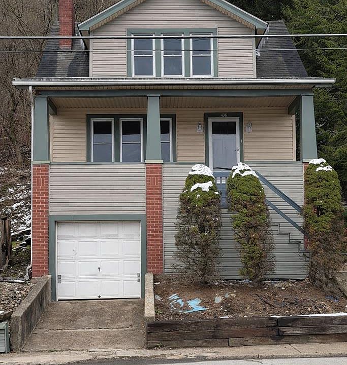1st image of 438 Warwood Ave