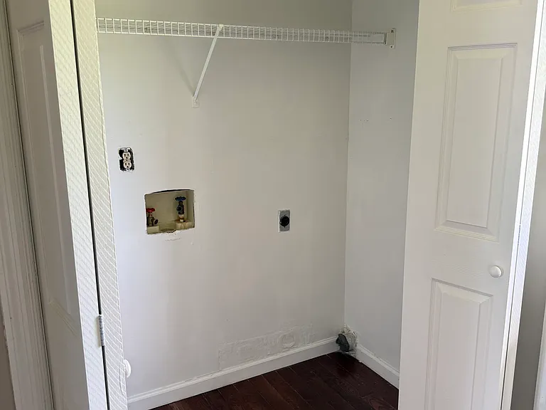 2530 Vance Dr NW #B — Photo 7