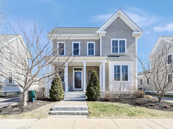 76 Snowbird Ave, Weymouth, MA 02190