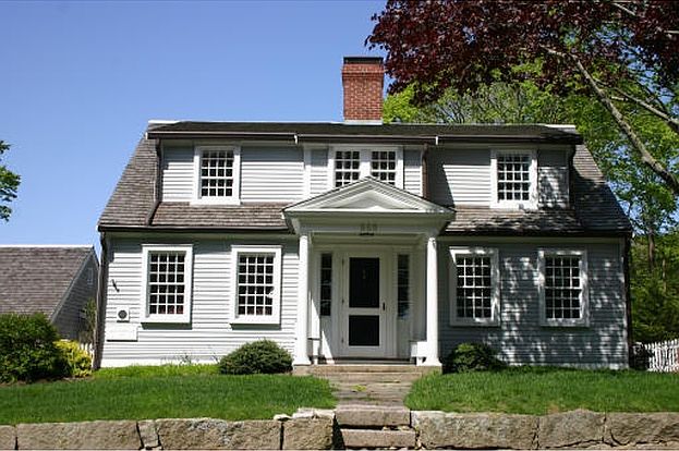 1st image of 558 Washington St