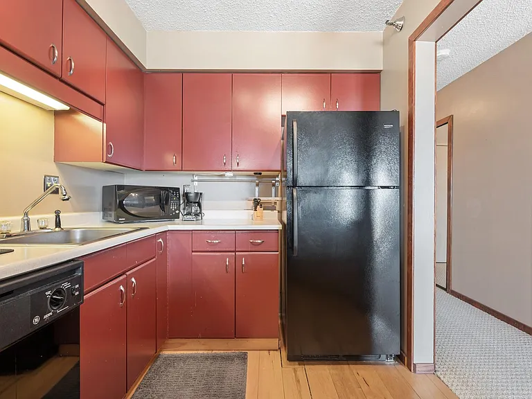 78 10th St E #1907 — Photo 12