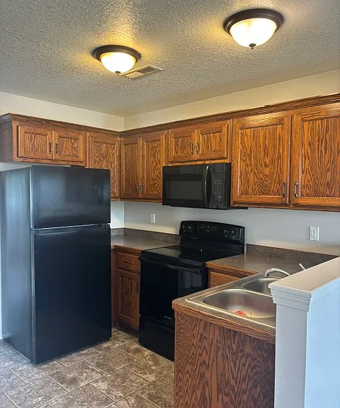 2218 S Connor Ave #1 — Photo 5