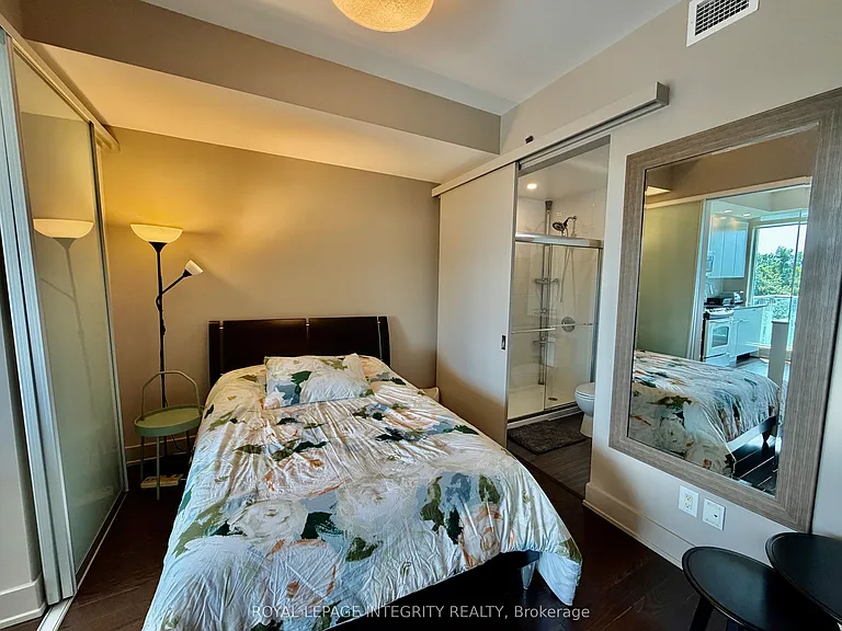 88 Richmond Rd #603 — Photo 12