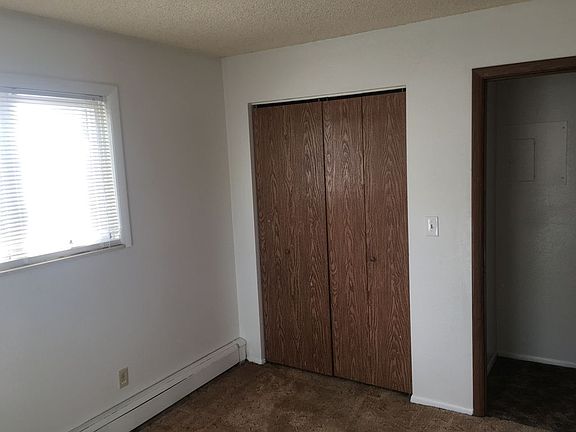 5th image of 303 S Grant St APT 12