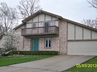 203 W Ravine Ave, Willow Springs, IL 60480