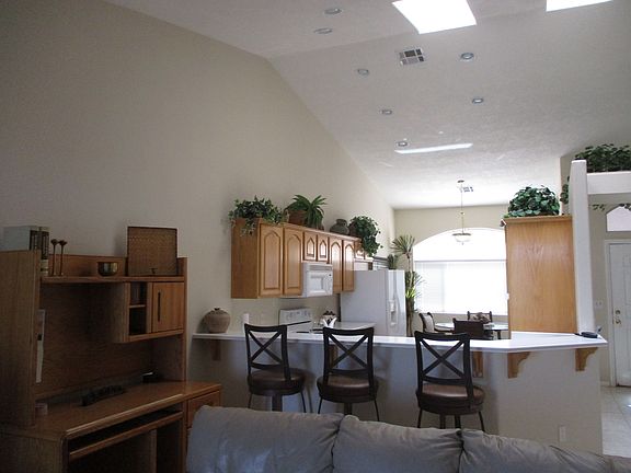4th image of 1081 Mohave Dr