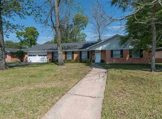 3590 Durwood Dr, Beaumont, TX 77706