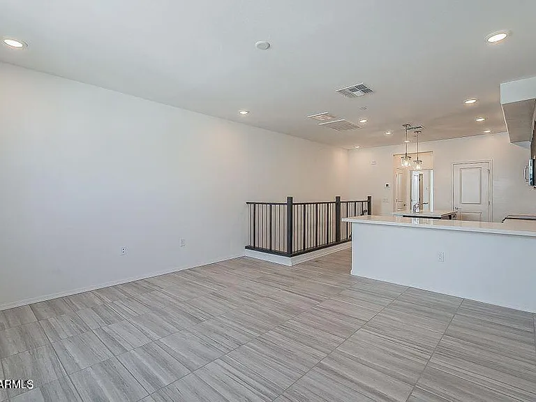2669 S Peppertree Dr #106 — Photo 7