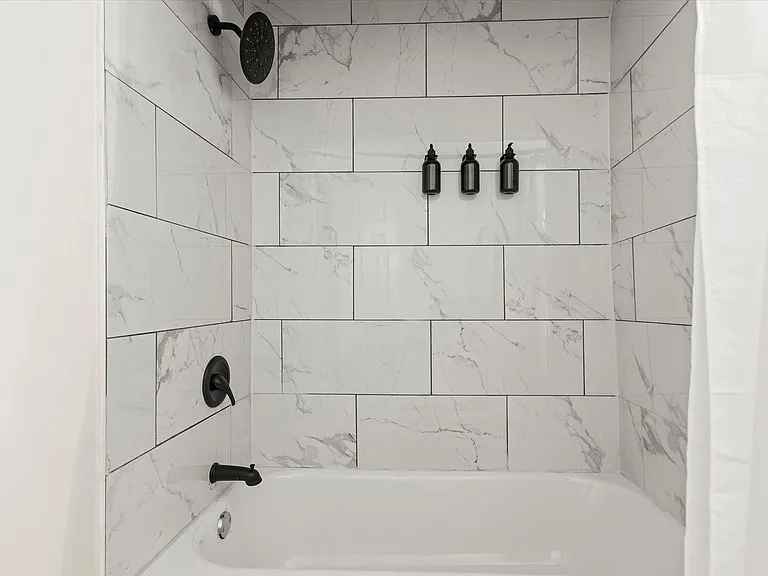 3801 Triana Blvd SW — Photo 16