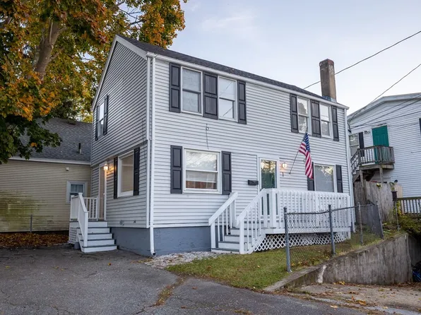 1 Cortelli Ct, Plymouth, MA 02360