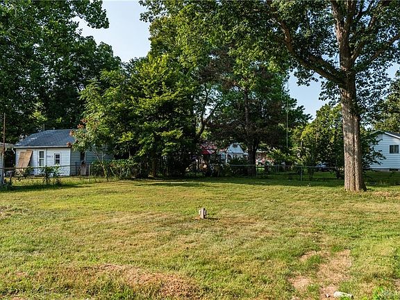 3rd image of 4521 W Venetian Way