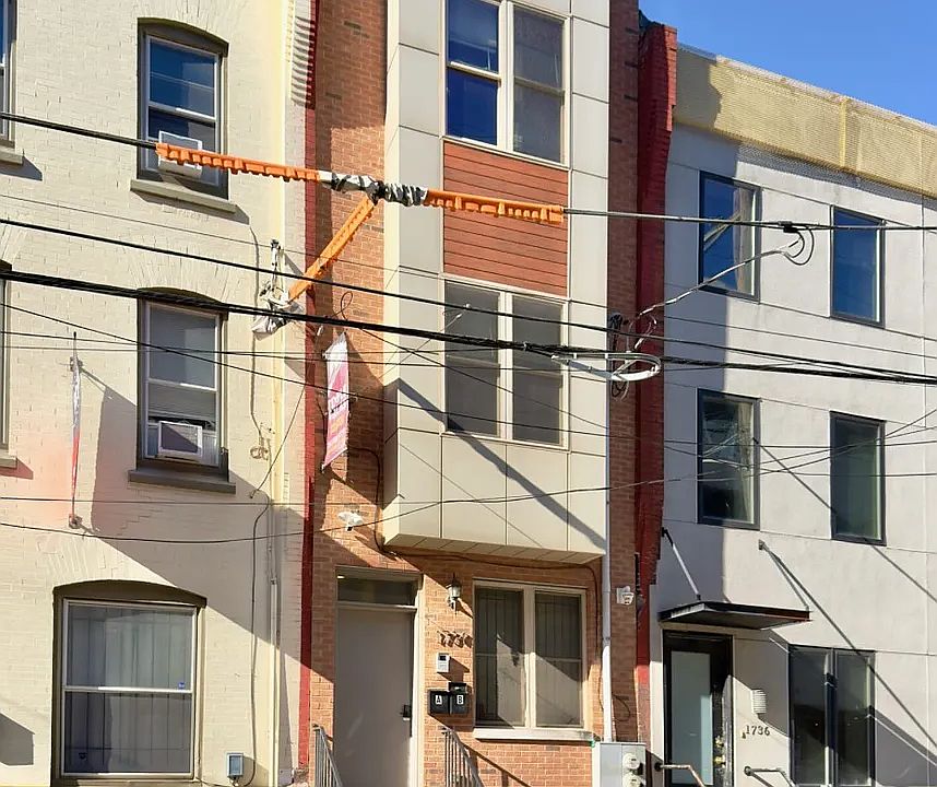 1st image of 1734 N Sydenham St #33