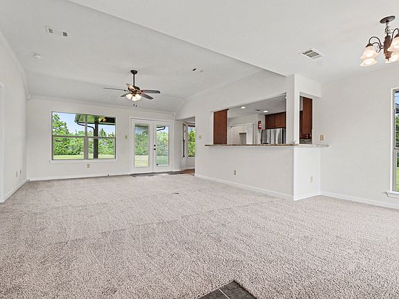 4th image of 5945 County Road 441