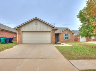 18713 Piedra Dr, Edmond, OK 73012