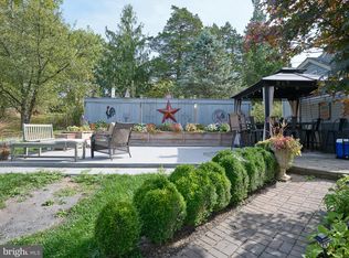 111 Center Hill Rd, Ferndale, PA 18921