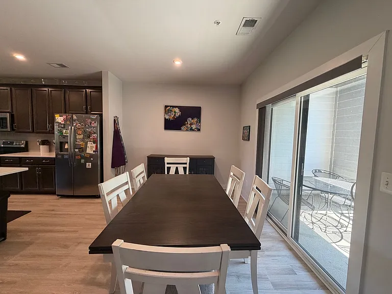 626 Noush Ct #B — Photo 6
