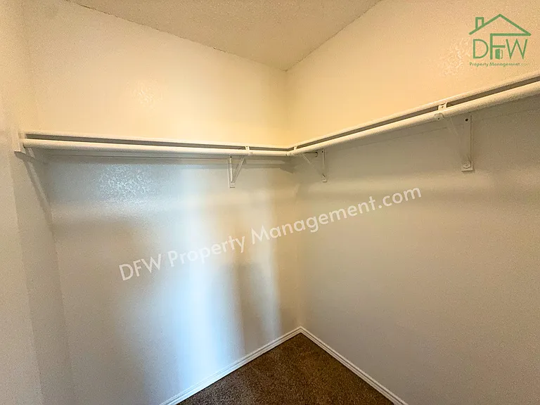 3952 Golden Horn Ln — Photo 19
