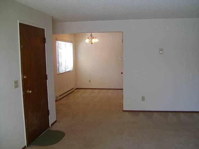 2nd image of 5038 11th Ave NE APT 4
