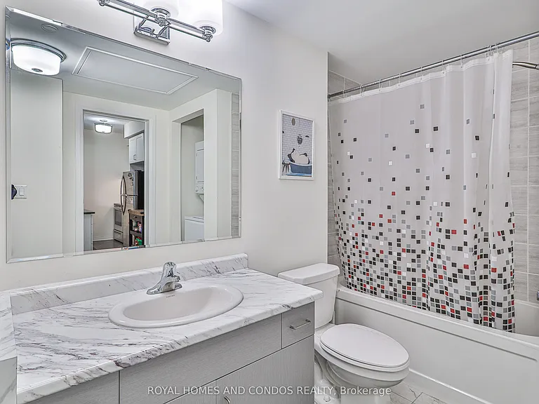 2 Adam Sellers St #601 — Photo 25