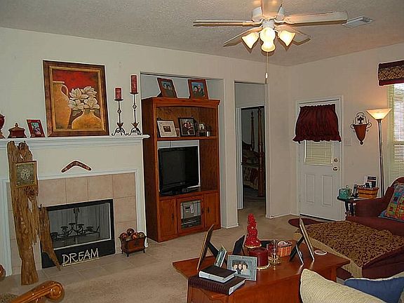 4th image of 6418 Senda Ct