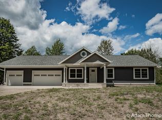 845 16 Mile Rd, Kent City, MI