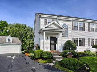 523 Providence Ct, Lititz, PA 17543