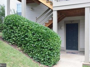 4505 Sahalee Ct APT H, Alexandria, VA 22312