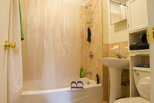 Rented by Simply Brooklyn Realty Inc | media 3