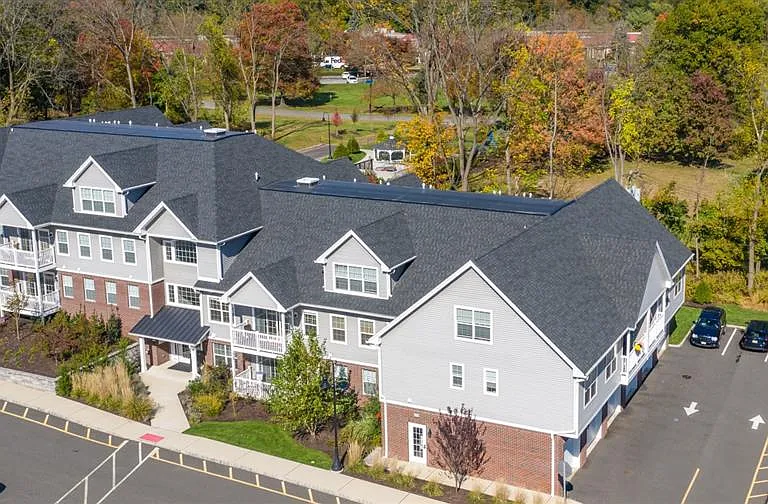 Zephyr Ridge at Cedar Grove — Photo 4