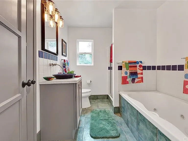 4941 Coolidge Ave — Photo 17