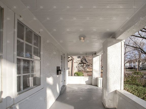 4th image of 5420 Harrison St
