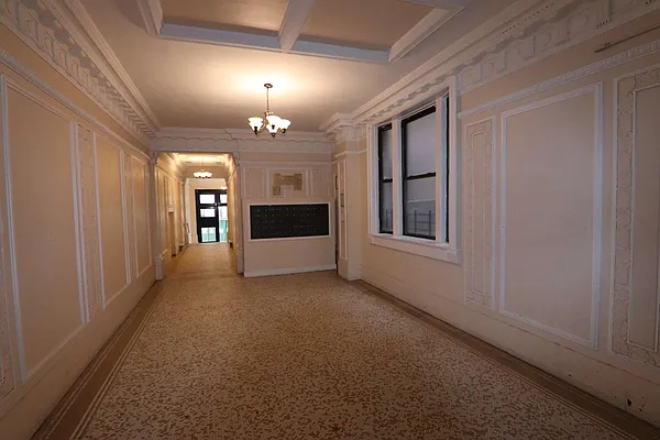 Rented by PMG Real Estate  | media 29
