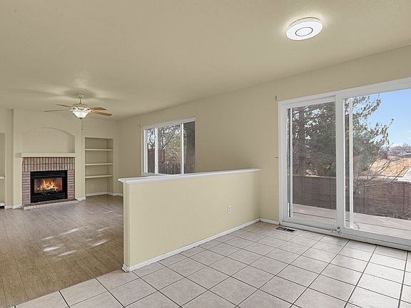 3rd image of 2585 S Truckee Way