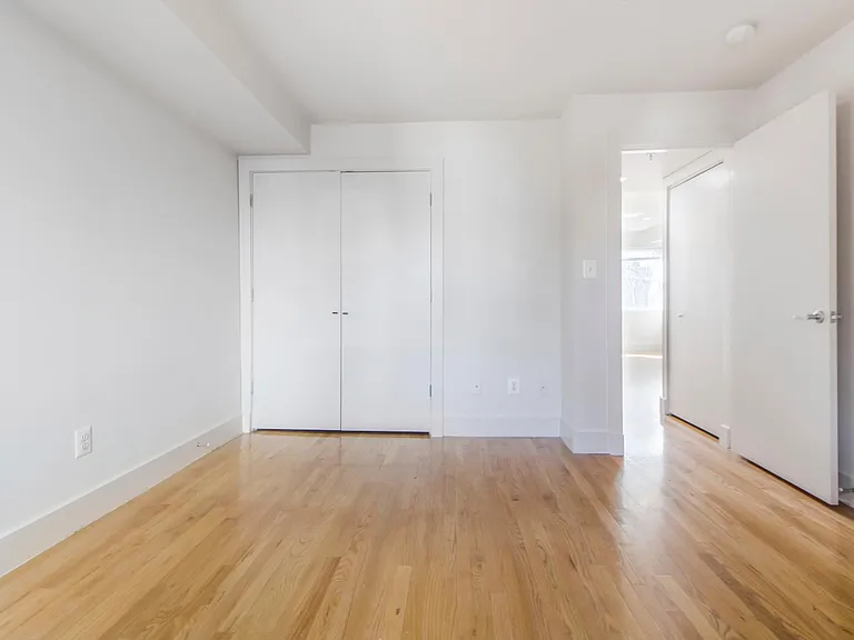 1310 K St SE #204 — Photo 15